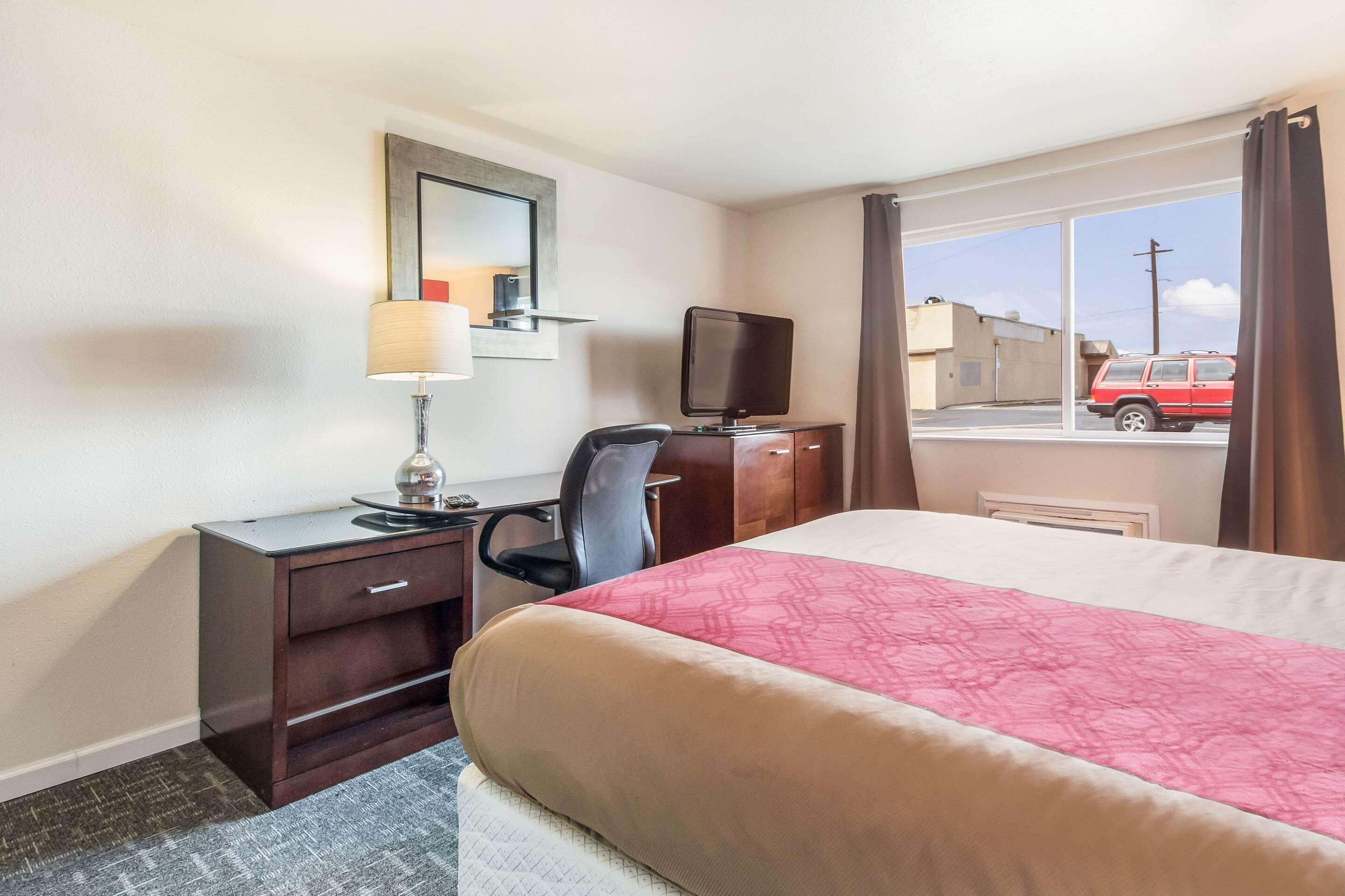 Rodeway Inn ヤキマ エクステリア 写真